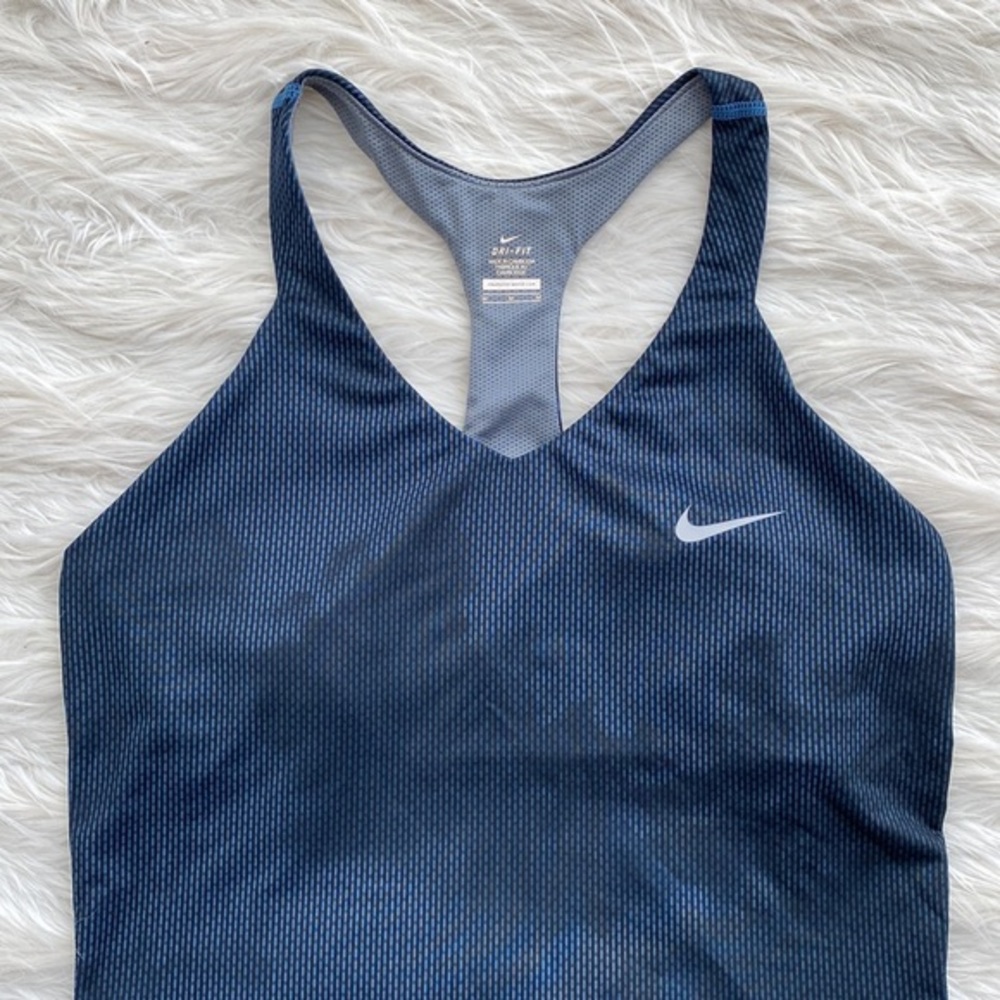 Nike | Dri-Fit Printed‎ Tank Top - Picture 3 of 13